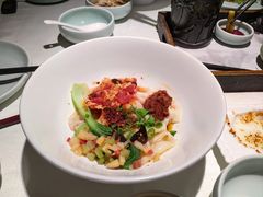-江城小馆陕南妈妈菜·全球旅行餐厅(钟楼店)