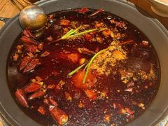 -旧街市鲜货老火锅(大光路店)