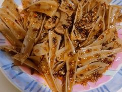 -嗨辣小聚·盘锦河蟹·海鲜烧烤龙虾(盘锦十年好店)