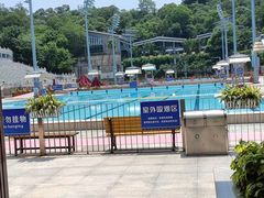 -越秀山游泳场