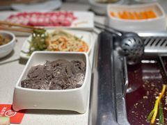 -海底捞火锅鲜切牛肉主题店(长寿路店)