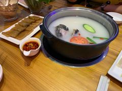 -风情丽江斑鱼火锅(孙家沟西南路80号店)