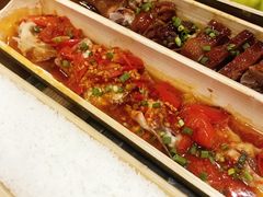 -胡须哥网红竹筒菜