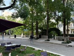 -J Create城市露营咖啡·简餐·宠物(上海动物园店)