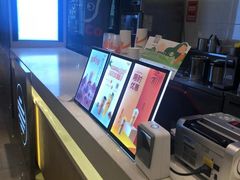 -CoCo都可(银泰店)