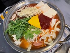 部队火锅-富乐满韩国正宗炸鸡韩国料理(虹泉路店)