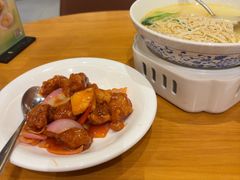 -乐忻皇朝(上海中心大厦店)