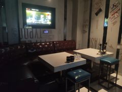 -觅KTV(岳峰大厦店)