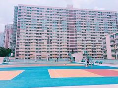 -彩虹村