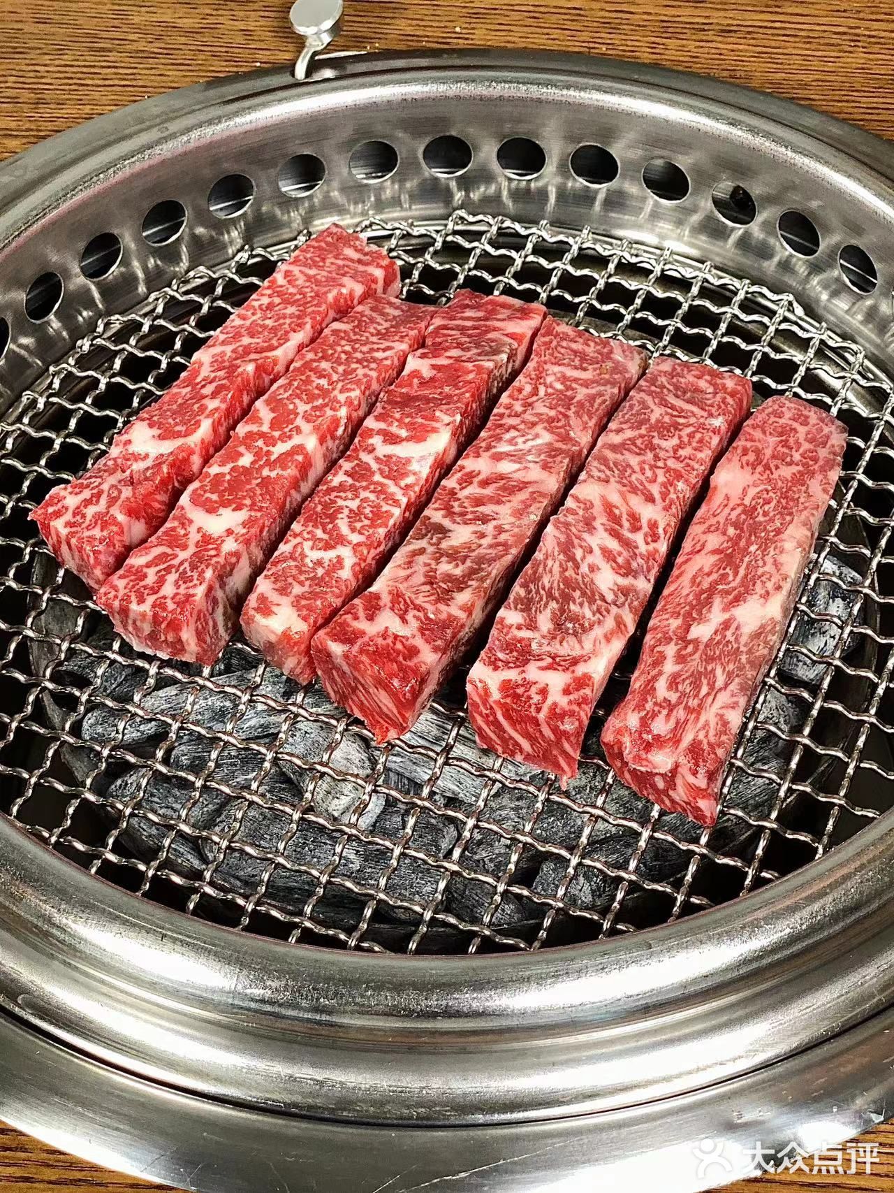 用心的烤肉,希望早点被大家看到