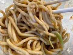 -中东大市场美食城