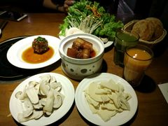 -黑鸡小馆(金源店)