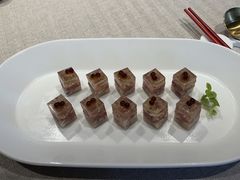 -品悦酒店(三林古镇店)