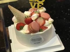 -半勺舒舒生日蛋糕店