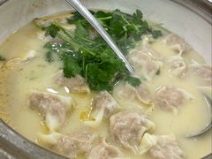 黄鱼馄饨汤-瑞福园联谊餐室(茂名南路店)