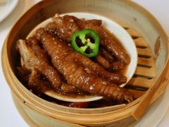 蜜汁蒸凤爪-白天鹅宾馆-宏图府餐厅