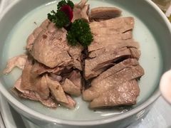 荣记盐水鹅-雀蓝川菜(奥体广场店)