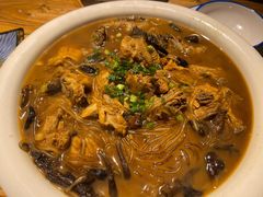 小鸡炖蘑菇-關東雪东北菜(中庚漫游城店)