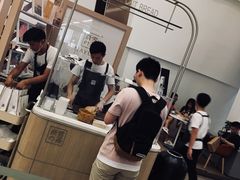 -奈雪的茶(市百一店)