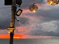 -Sunset Bar(丹绒亚路香格里拉店)