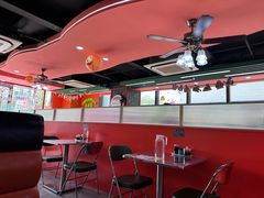 -勇興發港式茶餐厅(江宁店)