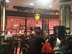 大堂-龙老五汤店(站前西路店)