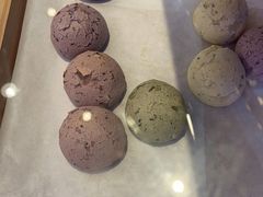 彩虹蛋爆浆麻薯-墨茉点心局(国金街店)
