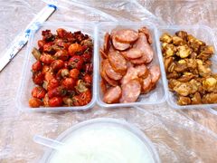 -蓝精灵饺子店