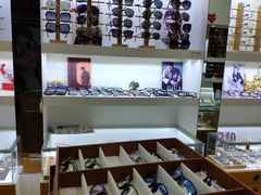 -广州宝岛眼镜武汉和光眼镜市场西区店