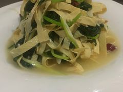 菠菜拌豆腐皮-关中品道