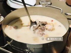 -捞王锅物料理(上海世茂广场店)