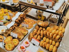 -罗森尼娜(德思勤店)