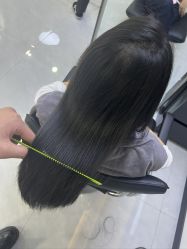 -V7 HAIR SALON