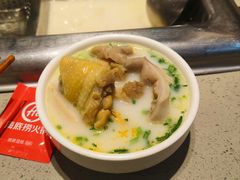 -海底捞火锅(珠影星光城夜宵主题店)