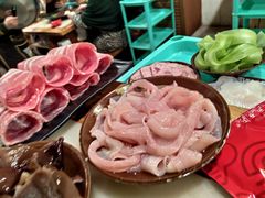 -黄潇洒老火锅(九眼桥宏济巷店)