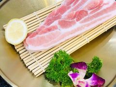 烤猪五花肉-臻牛烤肉