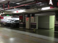 -华联力宝购物停车场(华联力宝购物中心店)