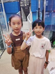 -PIPIKINGDOM皮皮王国欢乐号(欢乐海岸购物中心店)