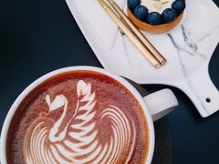 -UNI UNI(环亚凯瑟琳店)