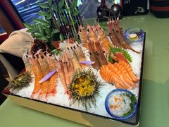 -万岛日本料理铁板烧(大宁店)