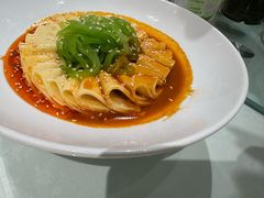 -滩外滩·本帮江浙菜(新天地店)