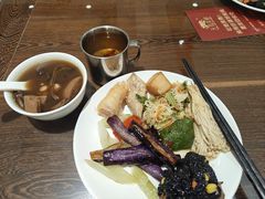 -天荷菜根·闽南素食自助(刺桐北路店)