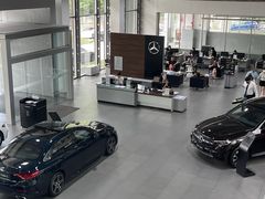 -上海星瀚奔驰4S店(红柳路店)