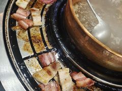 -阿山卓·野生菌火锅·纳西火塘烤肉