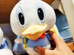 -名创优品(北京新中关购物中心地铁层店)