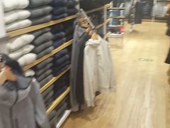 -优衣库(天津鲁能城购物中心店)