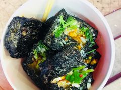 -黑色经典·长沙臭豆腐(粤华路店)