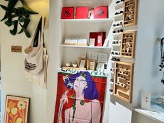 -LADY FAFA(巨鹿路陕西南路路口店)