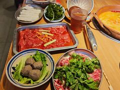 -洱火云南酸菜牛肉火锅(石景山当代商城店)