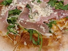 -城市大道红炉披萨烘焙坊